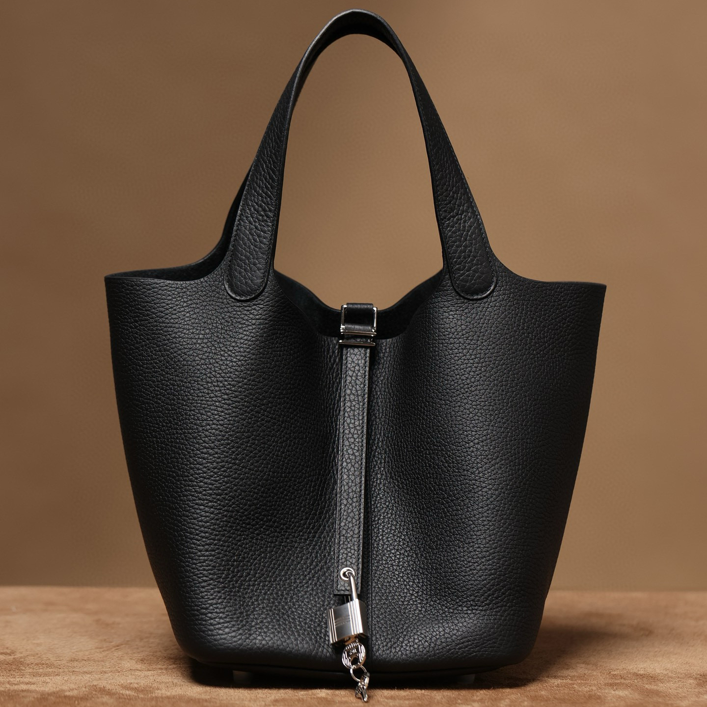 Hermès Picotin Lock 22｜黑色TC皮｜銀扣