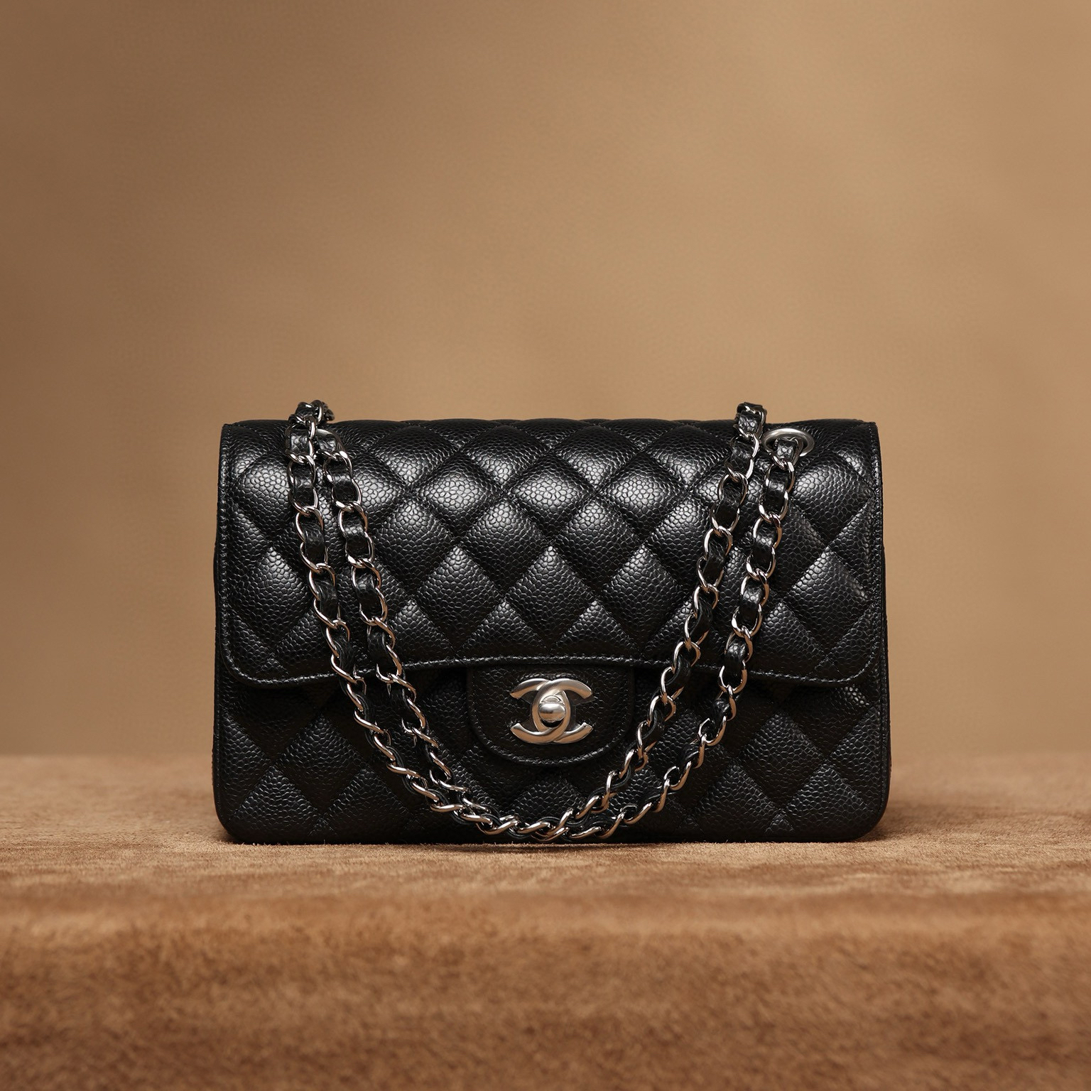 頂級復刻高仿香奈兒Chanel*CF Chanel-Classic Flap23黑銀系列魚子醬牛皮口蓋包小號 99%相似