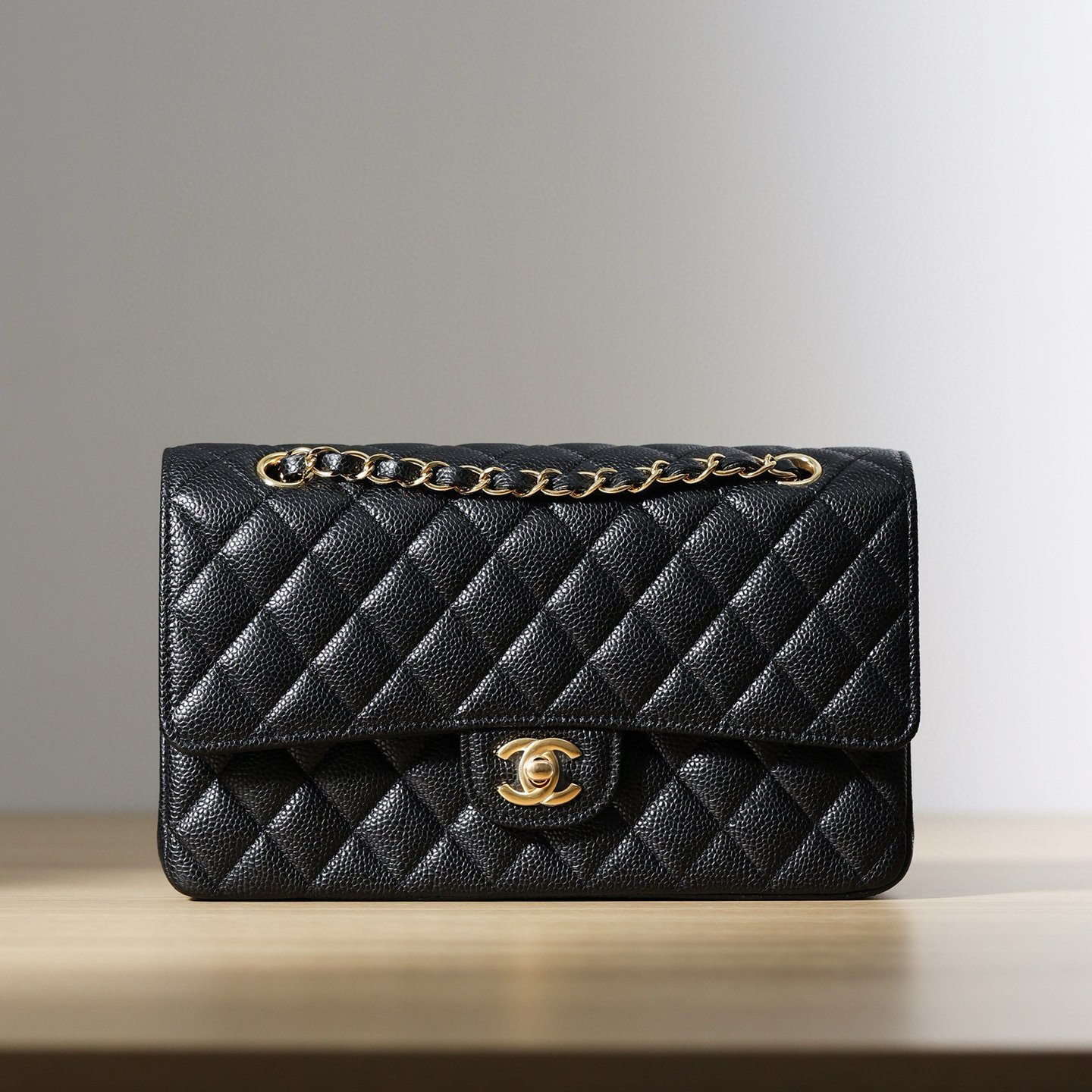 頂級復刻高仿香奈兒Chanel*CF Classic Flap25黑金系列魚子醬牛皮口蓋包 99%相似