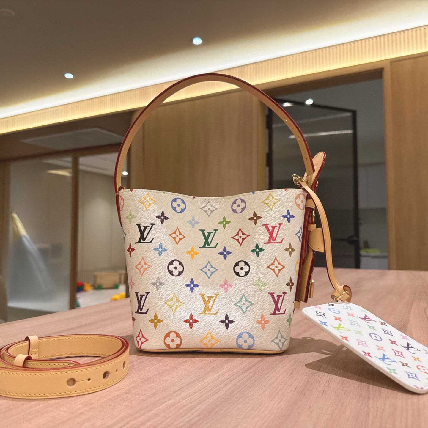 頂級復刻高仿Louis Vuitton*Allin白三彩 99%真