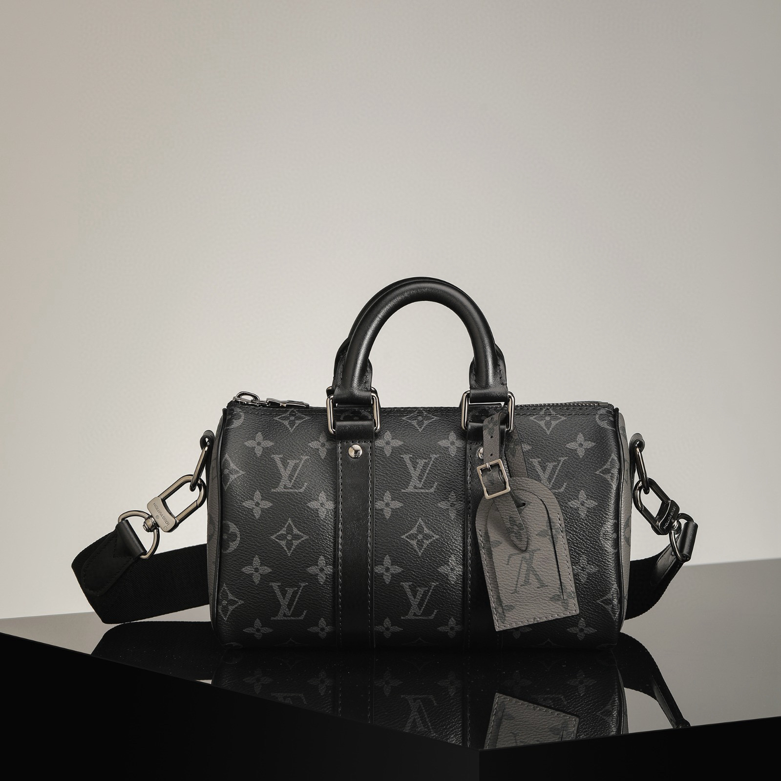 頂級復刻高仿Louis Vuitton-Keepall City 25黑武士波士頓枕頭包 99%真