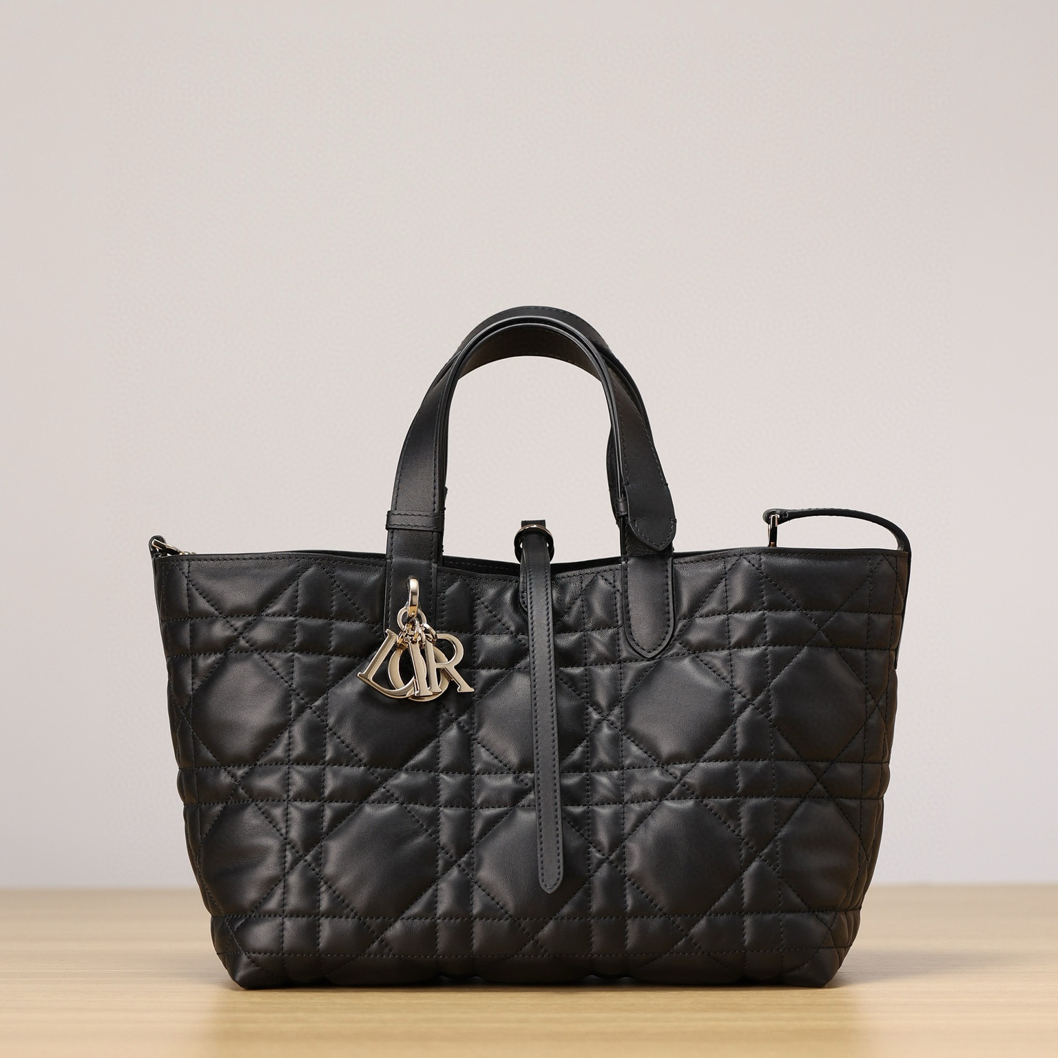 1:1復刻高仿Dior Toujours中號黑色 99%真