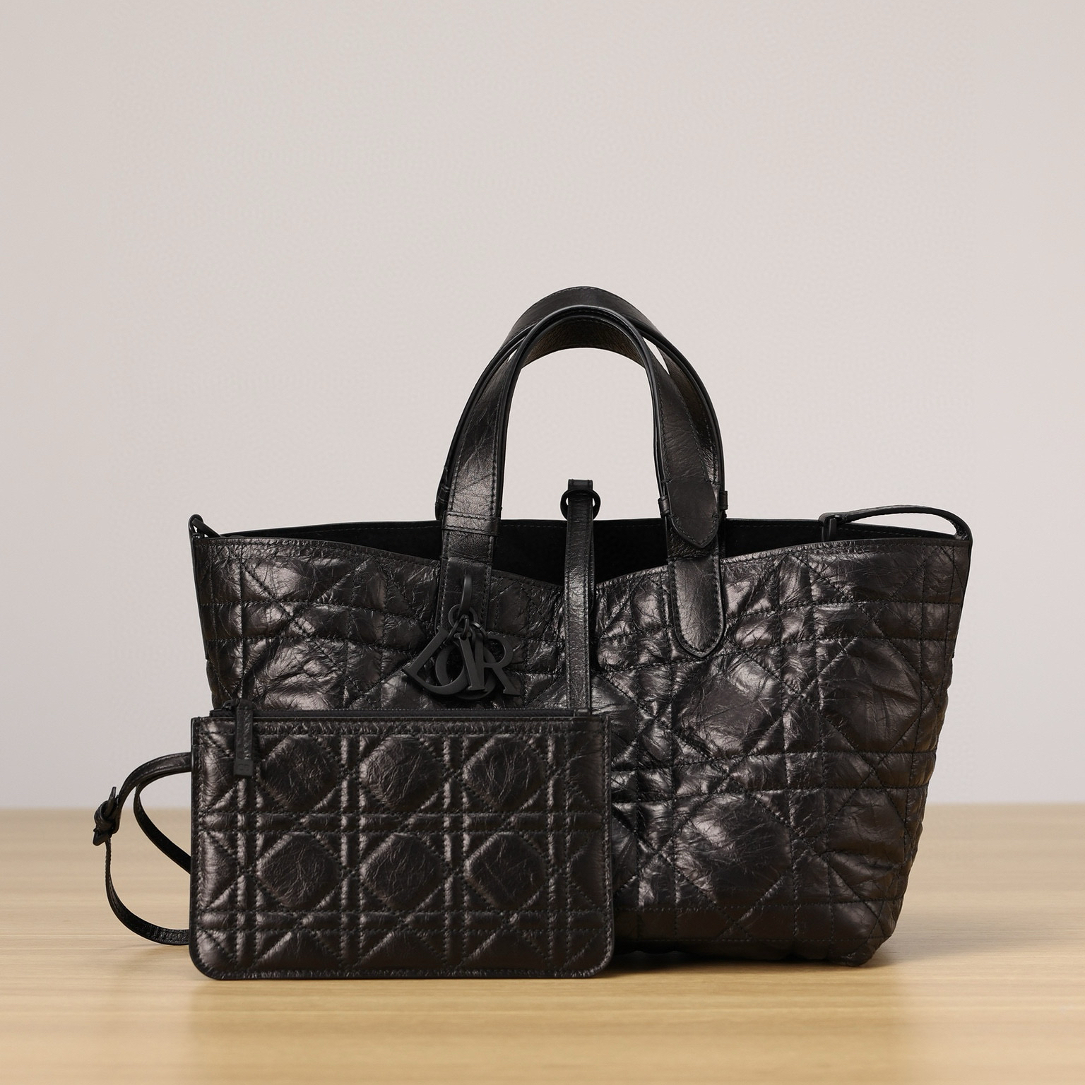 1:1復刻高仿Dior Toujours中號褶皺黑色 99%真
