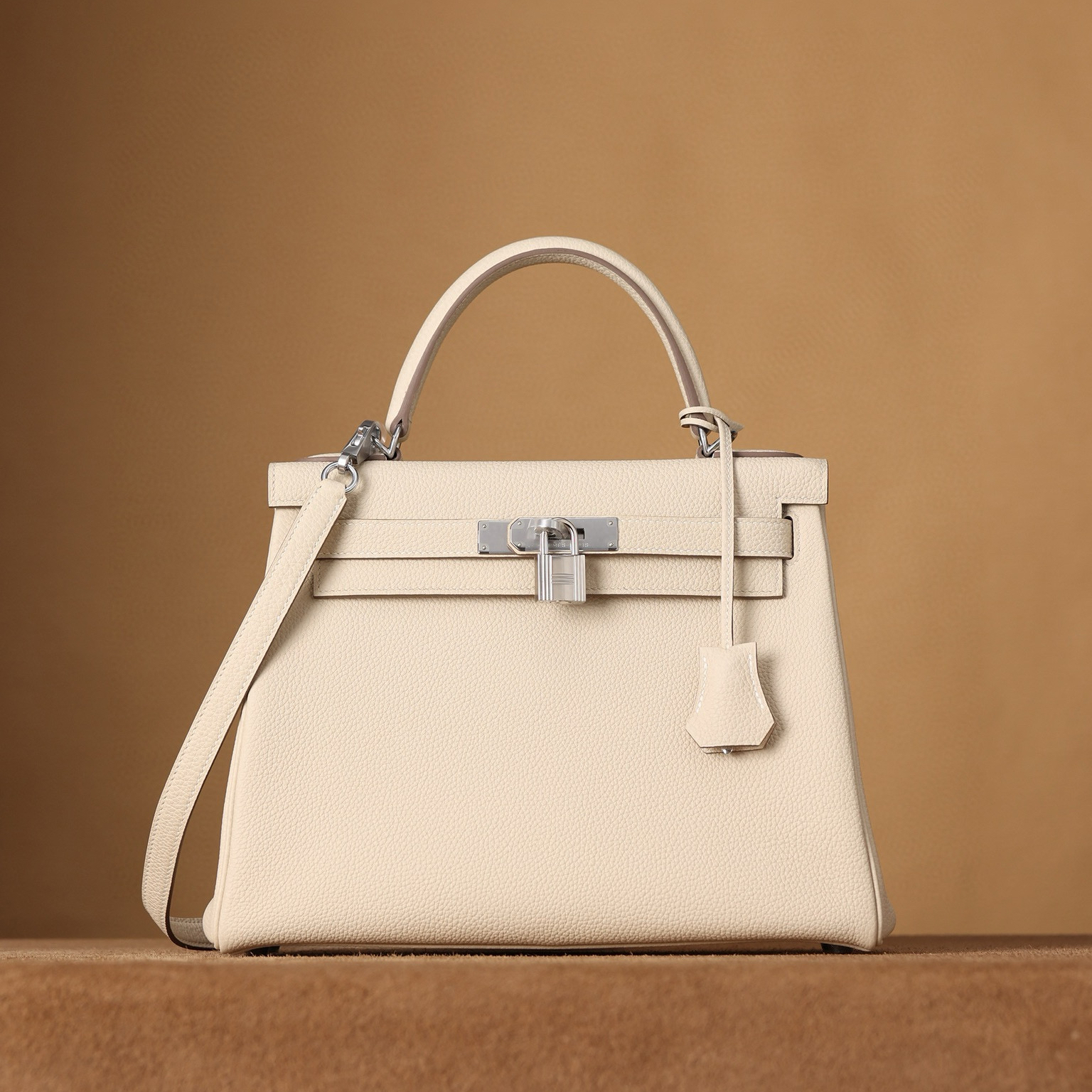 1:1復刻高仿愛馬仕Hermes bag 手袋 Kelly28奶昔白銀扣 99%真