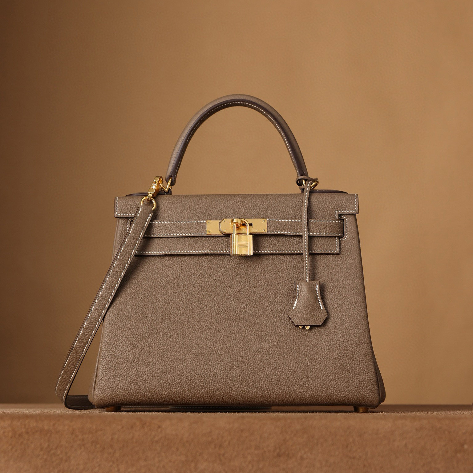 1:1復刻高仿愛馬仕Hermes bag 手袋 Kelly28大象灰金扣 99%真