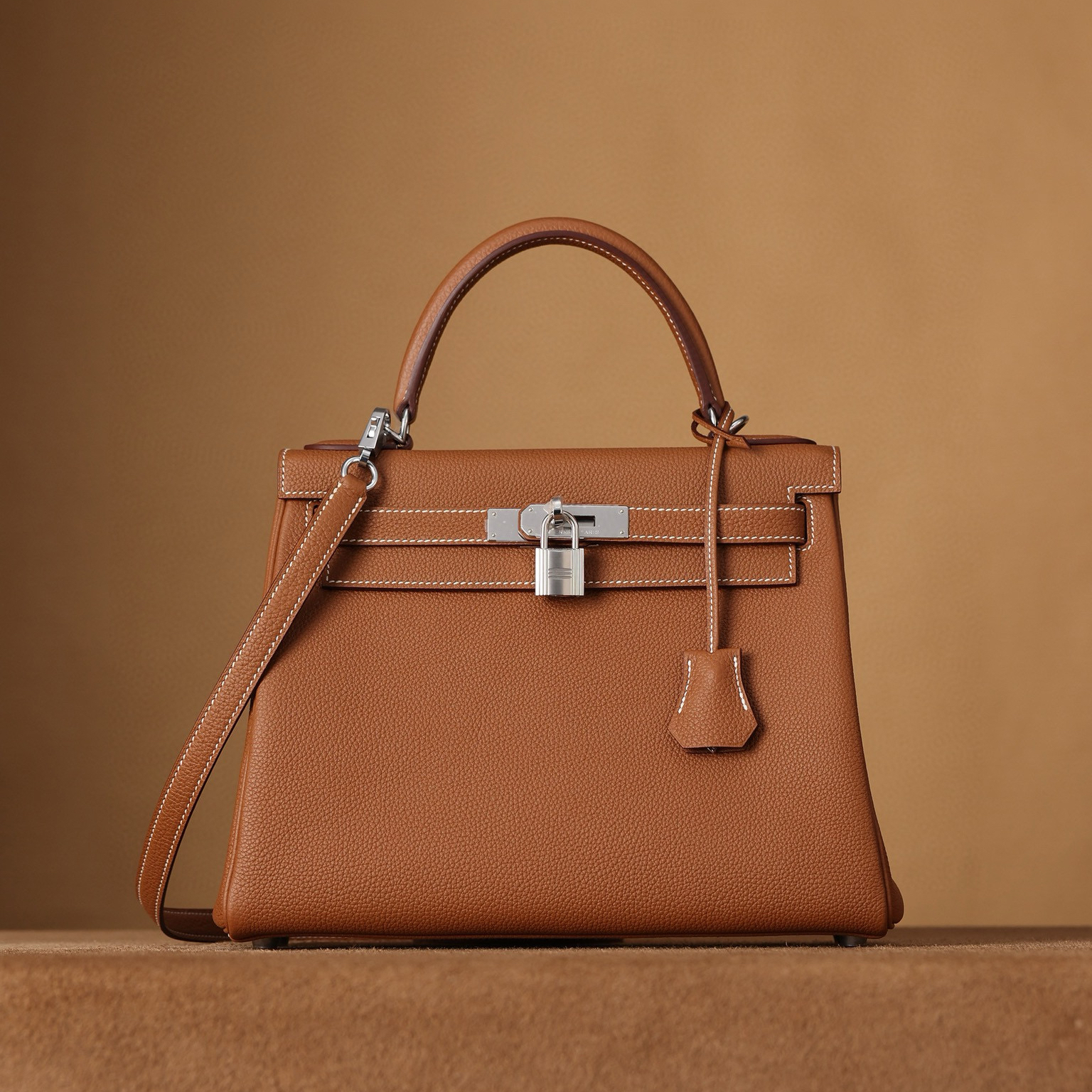 1:1復刻高仿愛馬仕Hermes bag 手袋 Kelly28金棕色銀扣 99%真