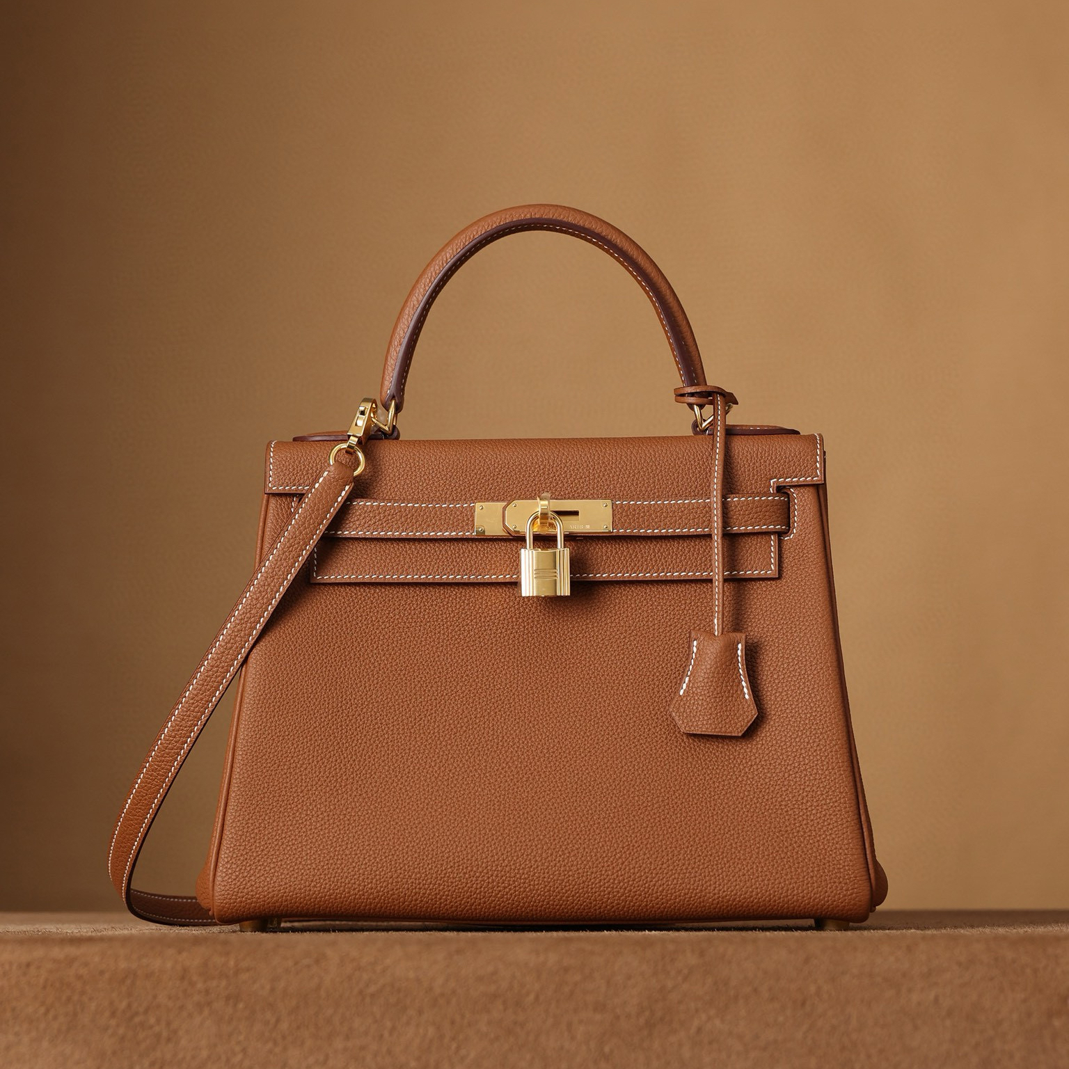 1:1復刻高仿愛馬仕Hermes bag 手袋 Kelly28金棕色金扣 99%真