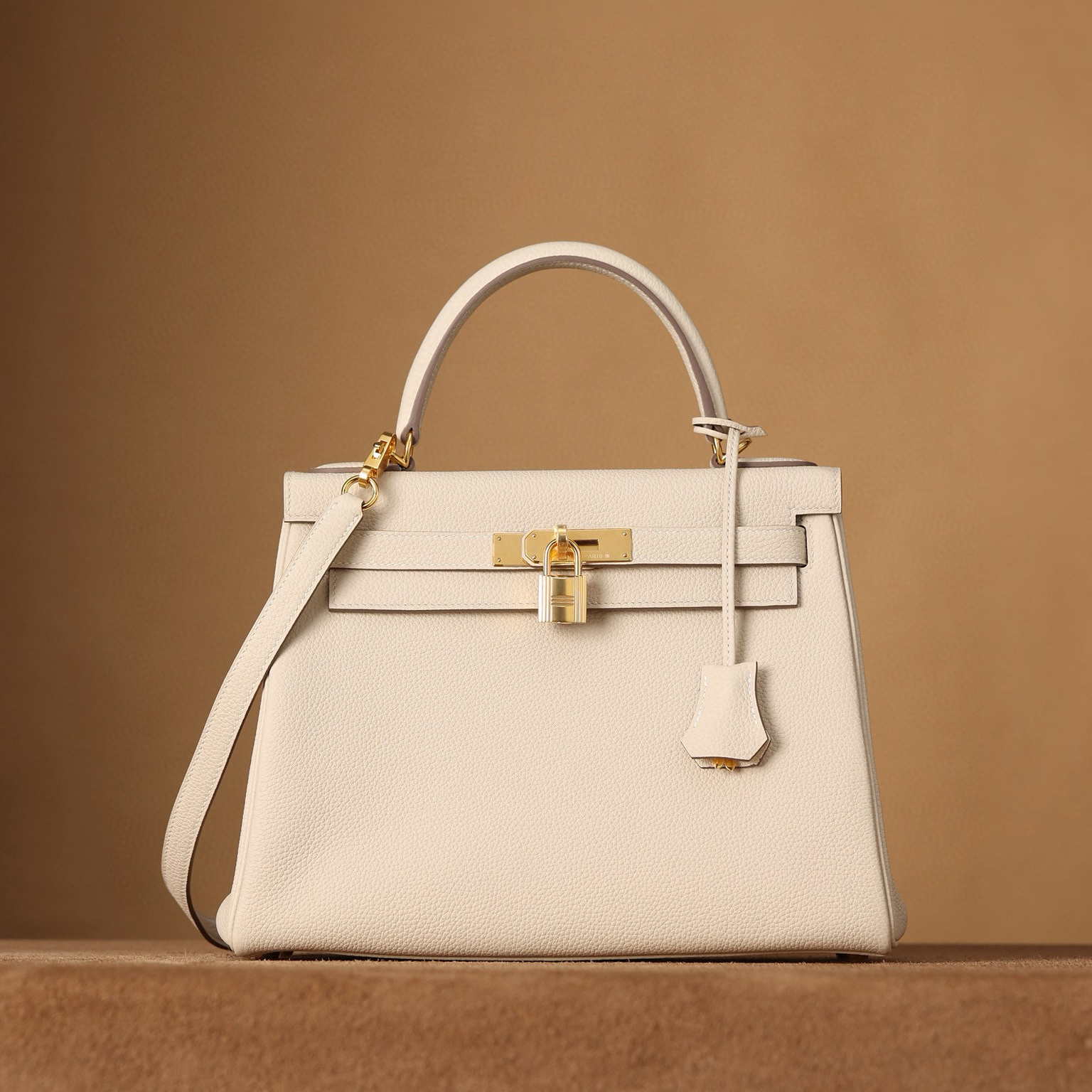 1:1復刻高仿愛馬仕Hermes bag 手袋 Kelly28奶昔白金扣 99%真