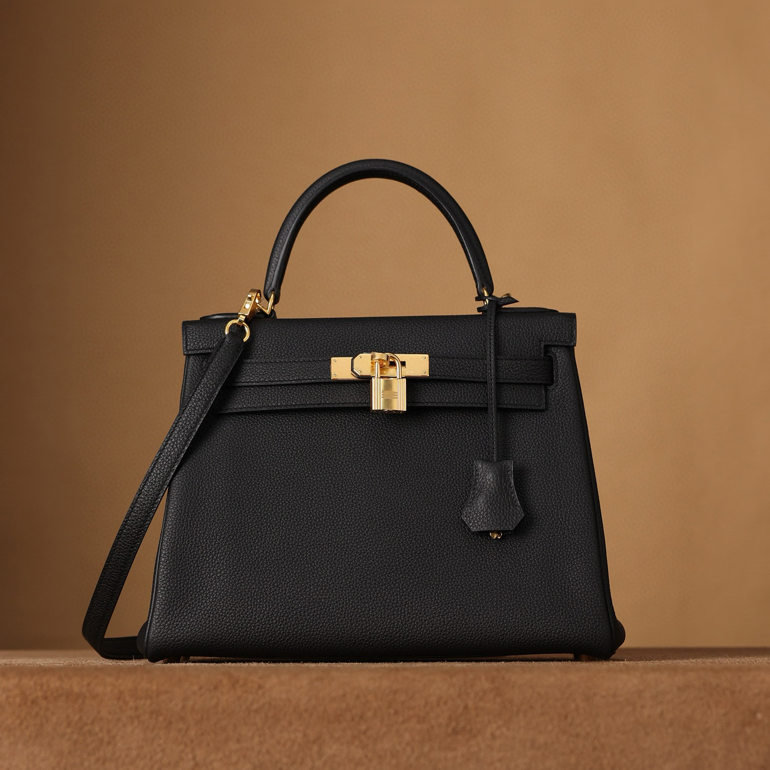 1:1復刻高仿愛馬仕Hermes bag 手袋 Kelly28黑色金扣 99%真