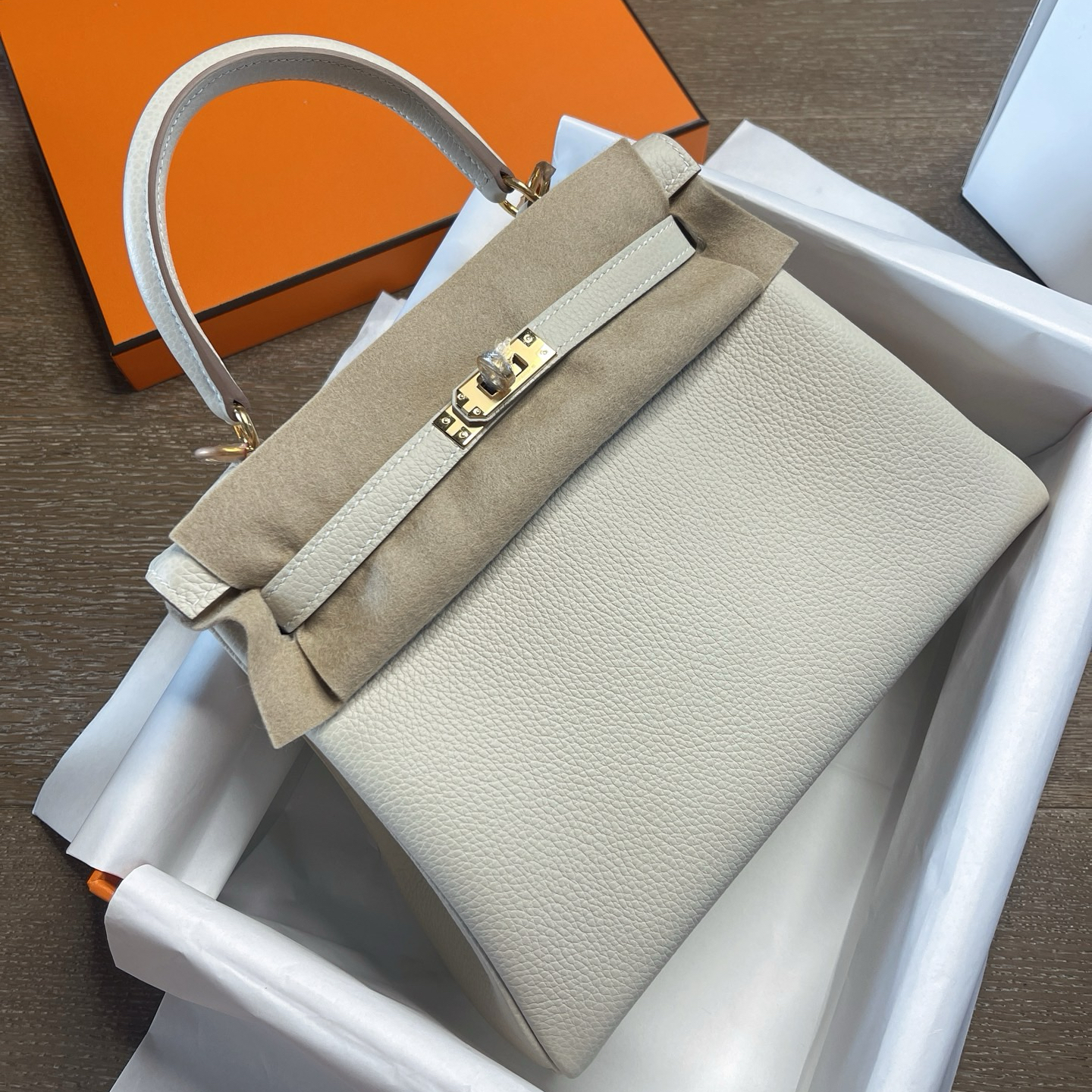 1:1復刻高仿Hermes bag 手袋 Kelly25內縫奶昔白金扣 99%真