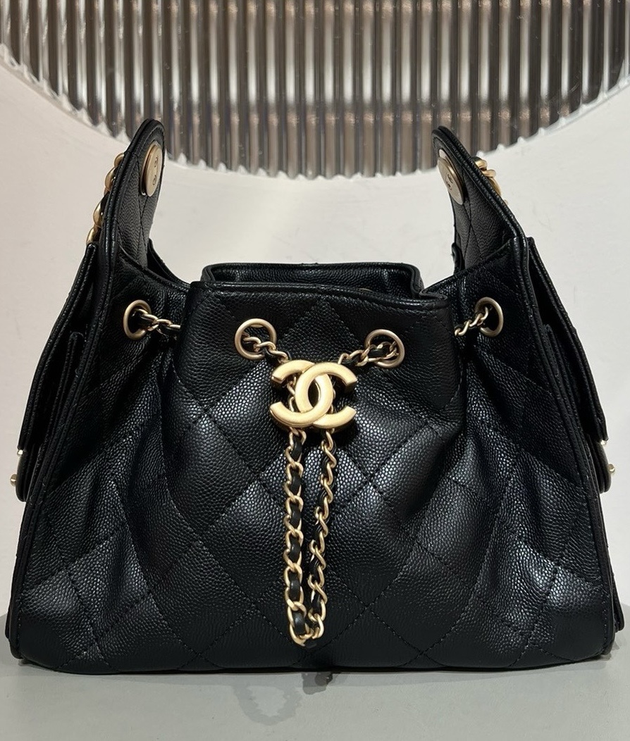 Chanel 25迷你手袋 黑色魚子醬